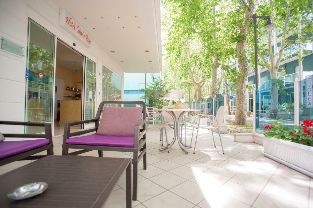 Villa Silvie Rose 체제나티코 외부 사진